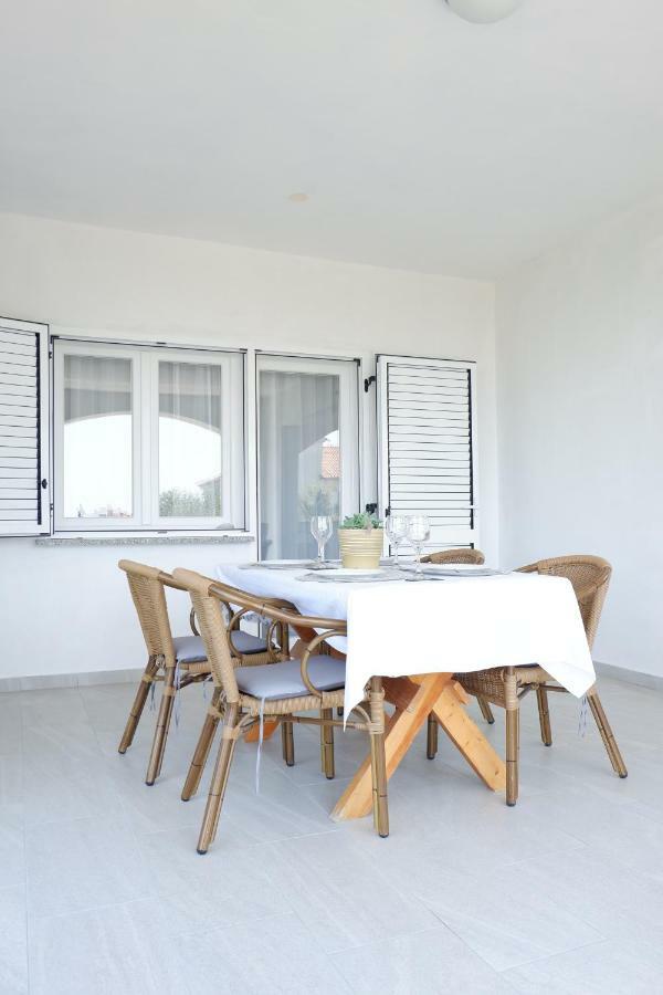 Apartment Ponos Krk Town Buitenkant foto